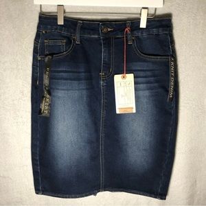 Angel Kiss Women's Medium Pencil Skirt Denim NWT Stretch